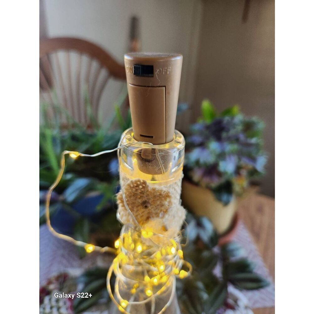 Decorative wine bottle with lights inside - Picture 6 of 6